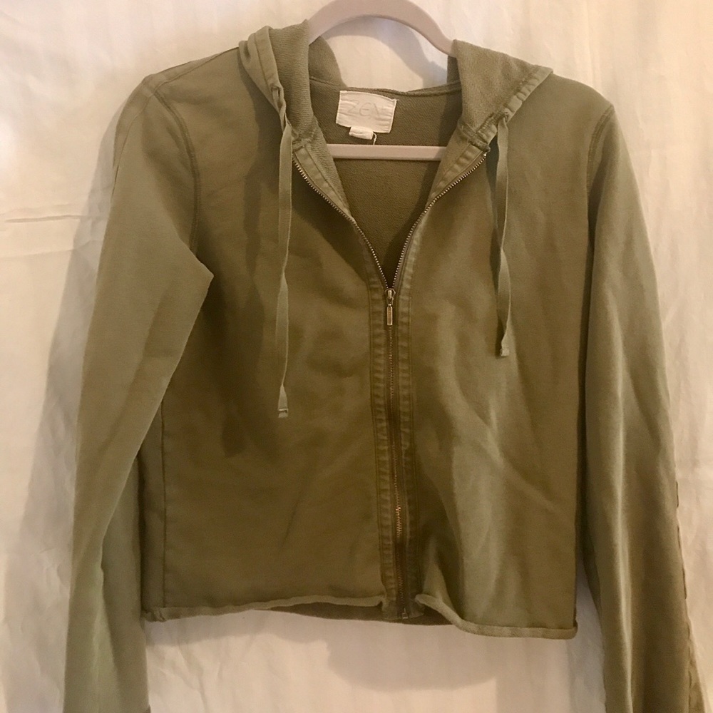 Zen green zip up sweatshirt with hood🎋